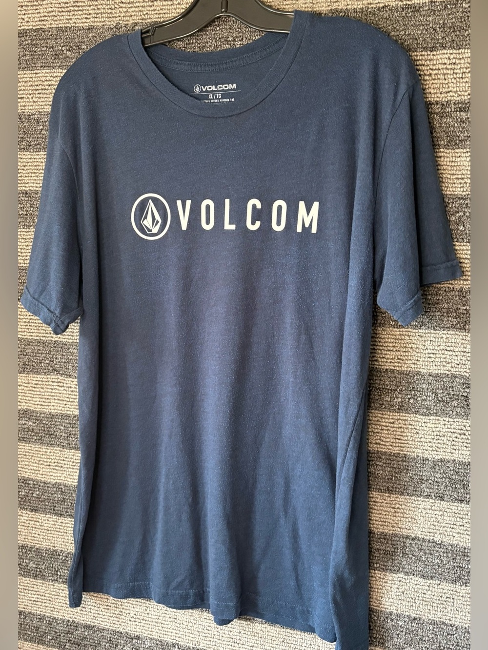Volcom Men’s Navy Blue Logo Short Sleeve T-Shirt XL EUC
